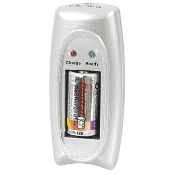 Battery Charger Li-ion CR123A