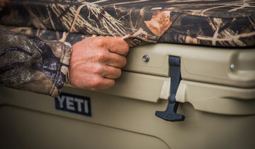 YETI Tundra Seat Cushion (Camo Max4)